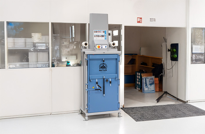 Elektrisk balpress Mil-tek