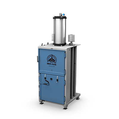 a305-2026-kartonpress-plastpress-balpress-vit-bakgrund